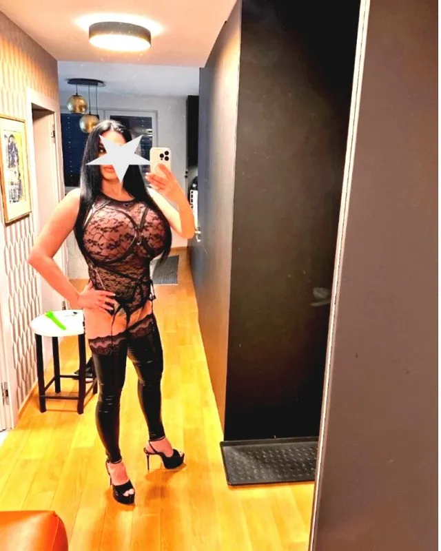 ALESSANDRA BDSM