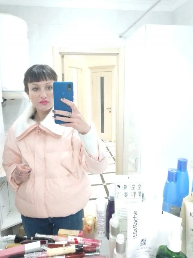 ANNA UA